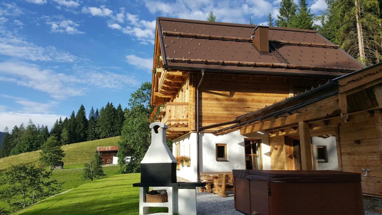 Chalets Almidylle Санкт Мартин ам Тененгебирге Екстериор снимка